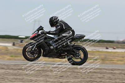 media/May-26-2025-Lets Ride (Mon) [[3bf1de1d65]]/A Group/12pm (Wheelie Bump)/